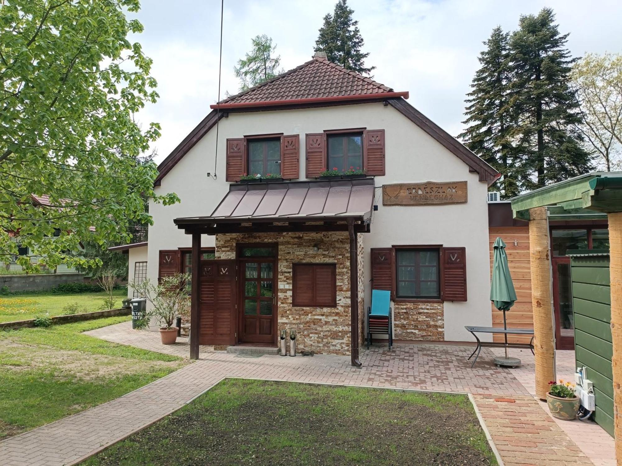 Hotel Hétházpuszta Erdészlak Isztimér Exterior foto